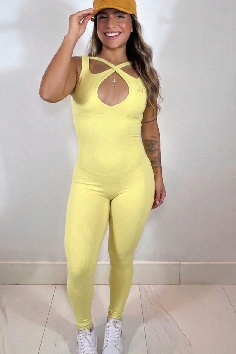 Macacão Feminino Canelado com Decote Cruzado em Malha Conforto – Uppfit