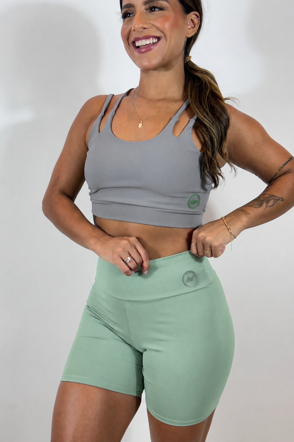 Conjunto Fitness Feminino de Alta Sustentação em Poliamida com Short – Uppfit