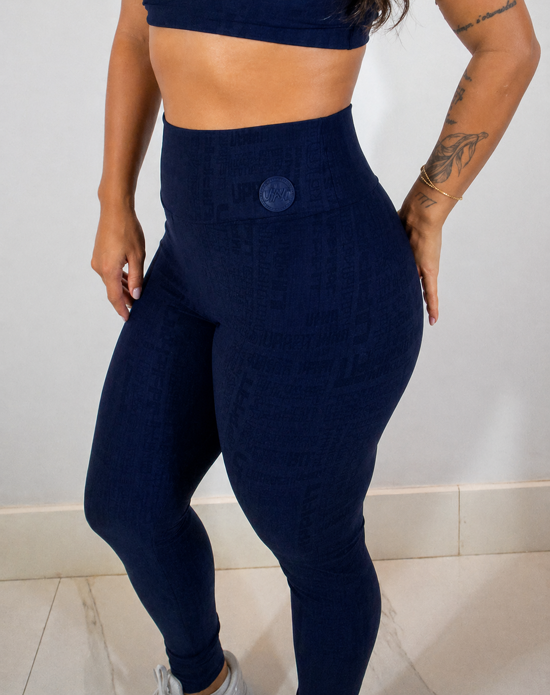 Legging Feminina de Alta Compressão em Poliamida Premium para Treino – Uppfit