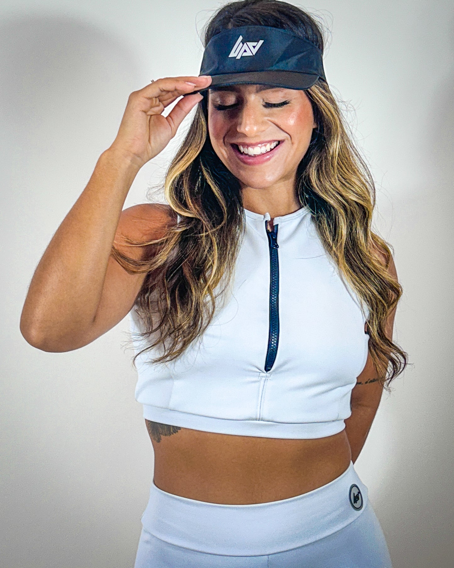 Top Feminino Fitness com Zíper Frontal em Poliamida – Uppfit