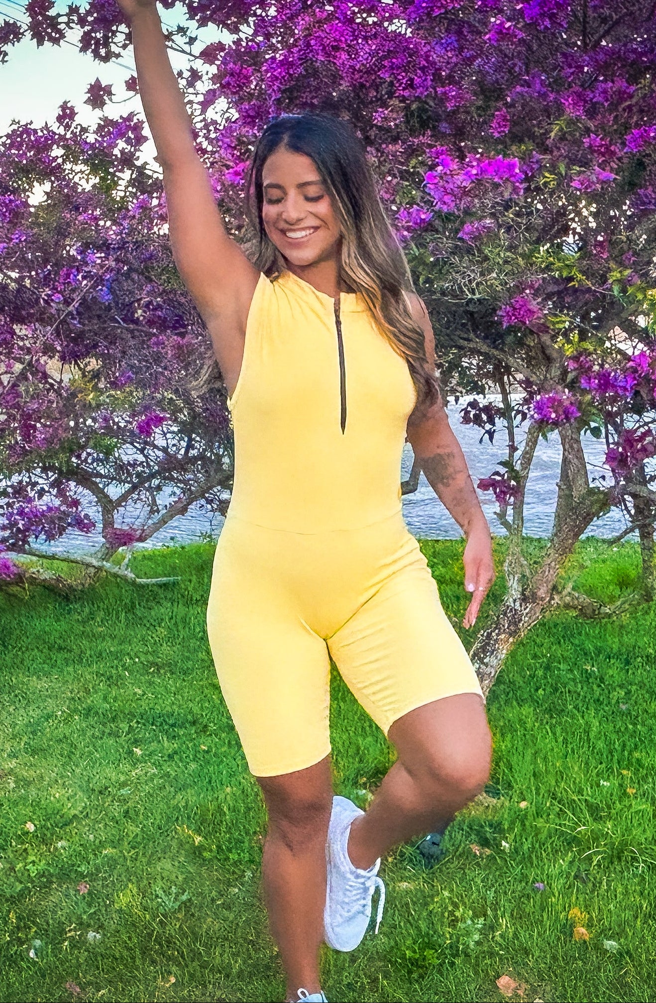 Macacão Feminino Fitness Canelado Curto de Alta Compressão com Ziper – Uppfit